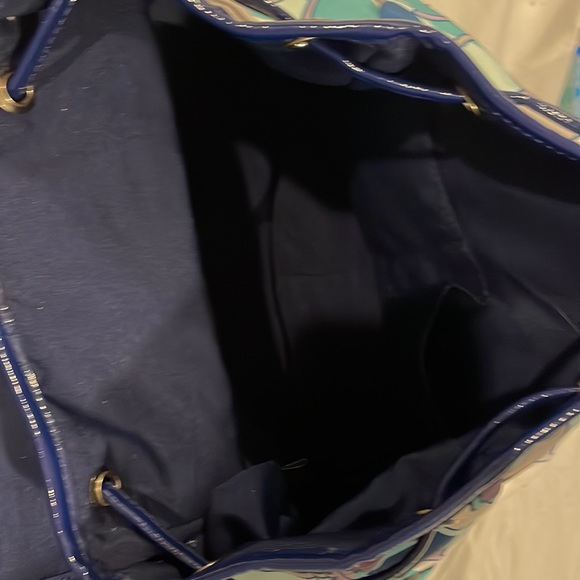 Coach patterned Drawstring Backpack - Picture 3 of 6